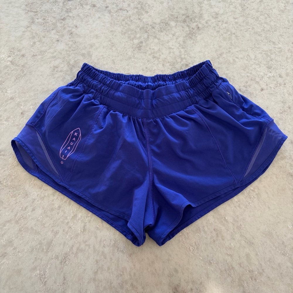 Lululemon Kauai Hawaii Hotty Hot Shorts - Lazurite/Size 4
